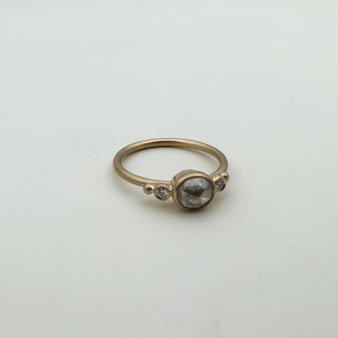 Bubbles ring