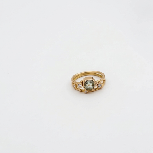 Bubbles Ring